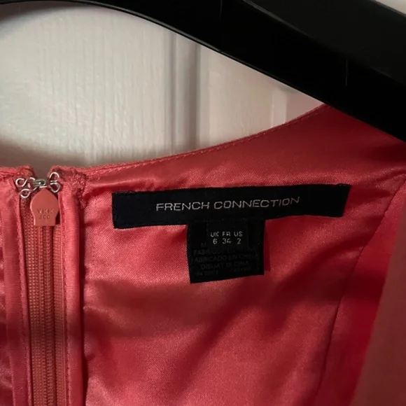 French connection 100 percent silk - Picture 2 of 2